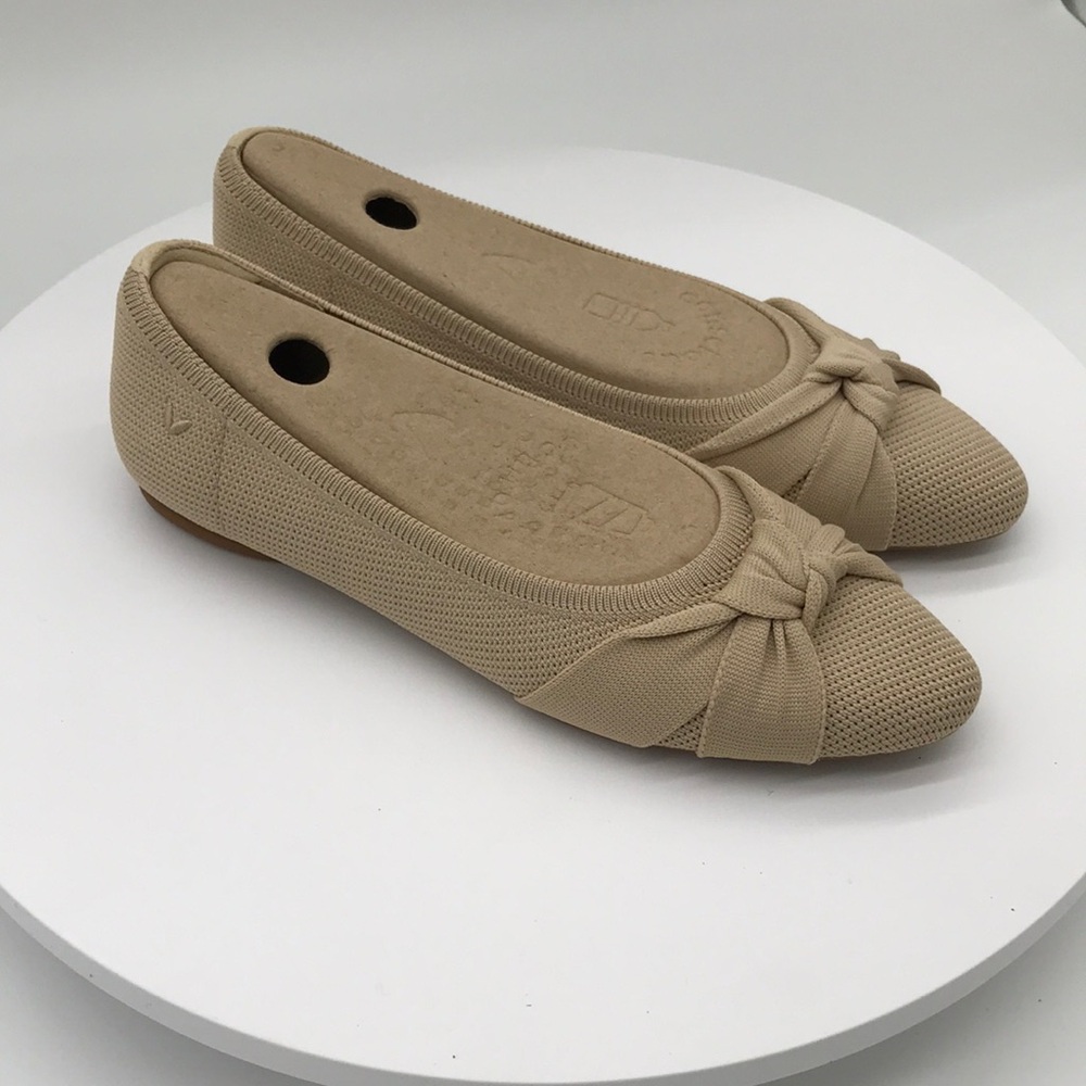 Vivaia womens bibi  shoes size 9 US